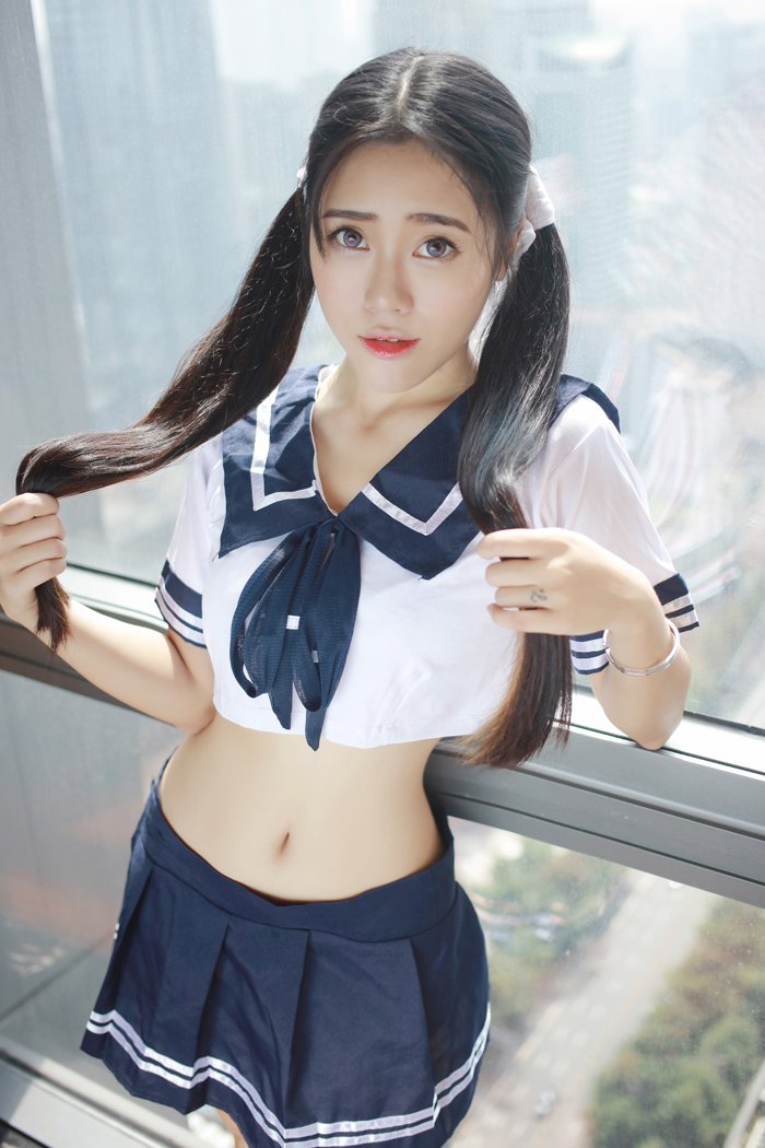 性感女仆兜豆靓Youlin百变制服诱惑